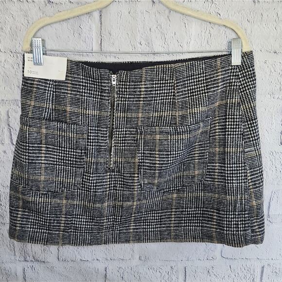 American Eagle NWT Gray And Brown Plaid Hi-Rise Mini Skirt 10 - Picture 4 of 16